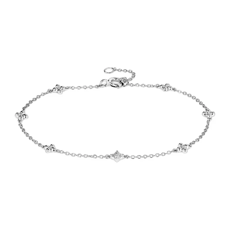 19cm Clover Station Bracelet with 0.05tw of Laboratory-Grown Diamonds in Sterling Silver and Platinum