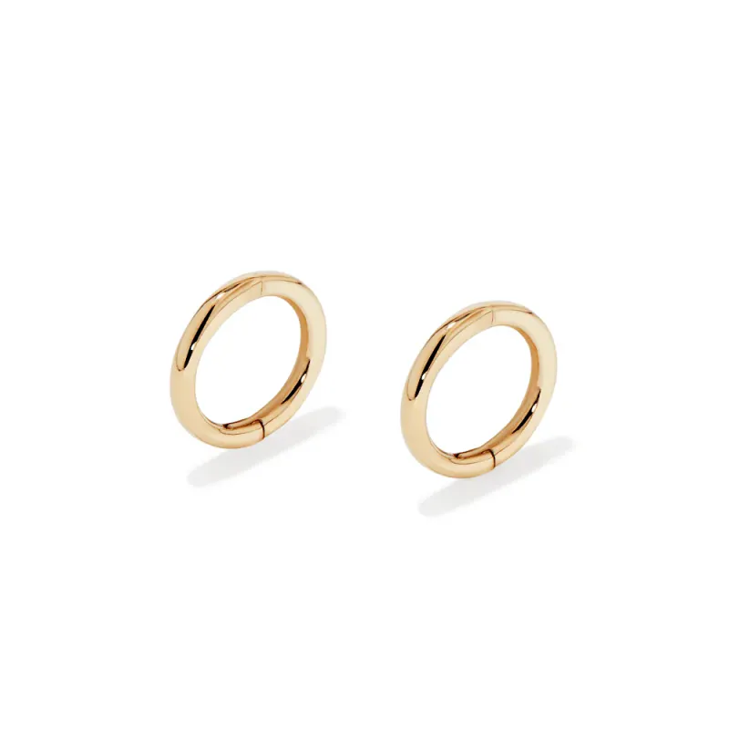 6mm Sleeper Earrings in 9kt Gold