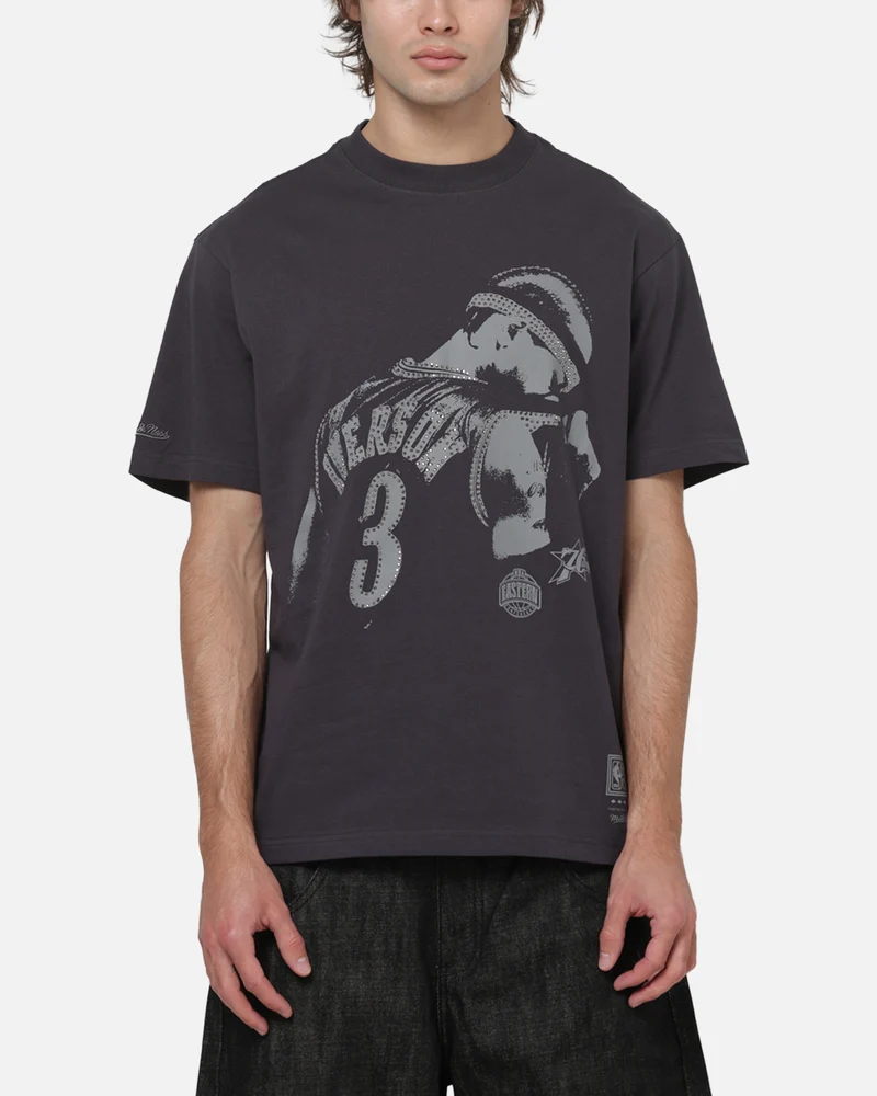 Mitchell & Ness Philadelphia 76ers Allen Iverson Studded Tips T-Shirt Washed Black