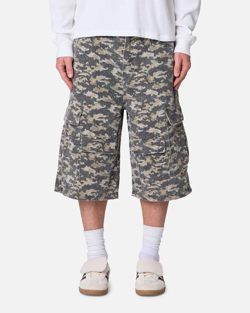MNML Distressed Ultra Baggy Cargo Shorts Camo