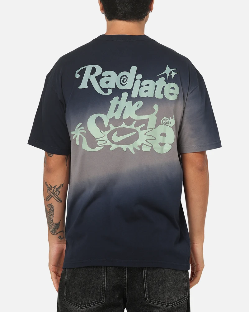 Nike Sportswear Dunk Dip Dye T-Shirt Pencil Point