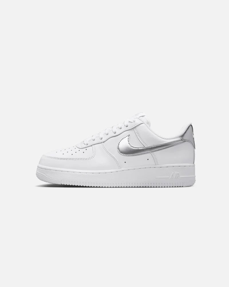 Nike Women's Air Force 1 '07 SE White/Metallic