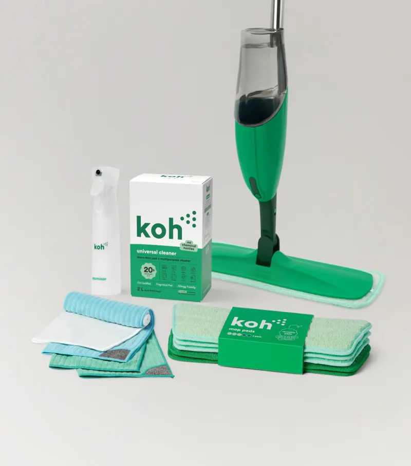 Universal Cleaner + Spray Mop Starter Kit