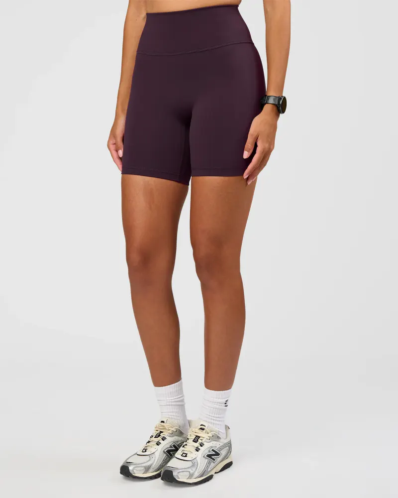 Fusion Ultra High-Rise 6" Short - Midnight Plum