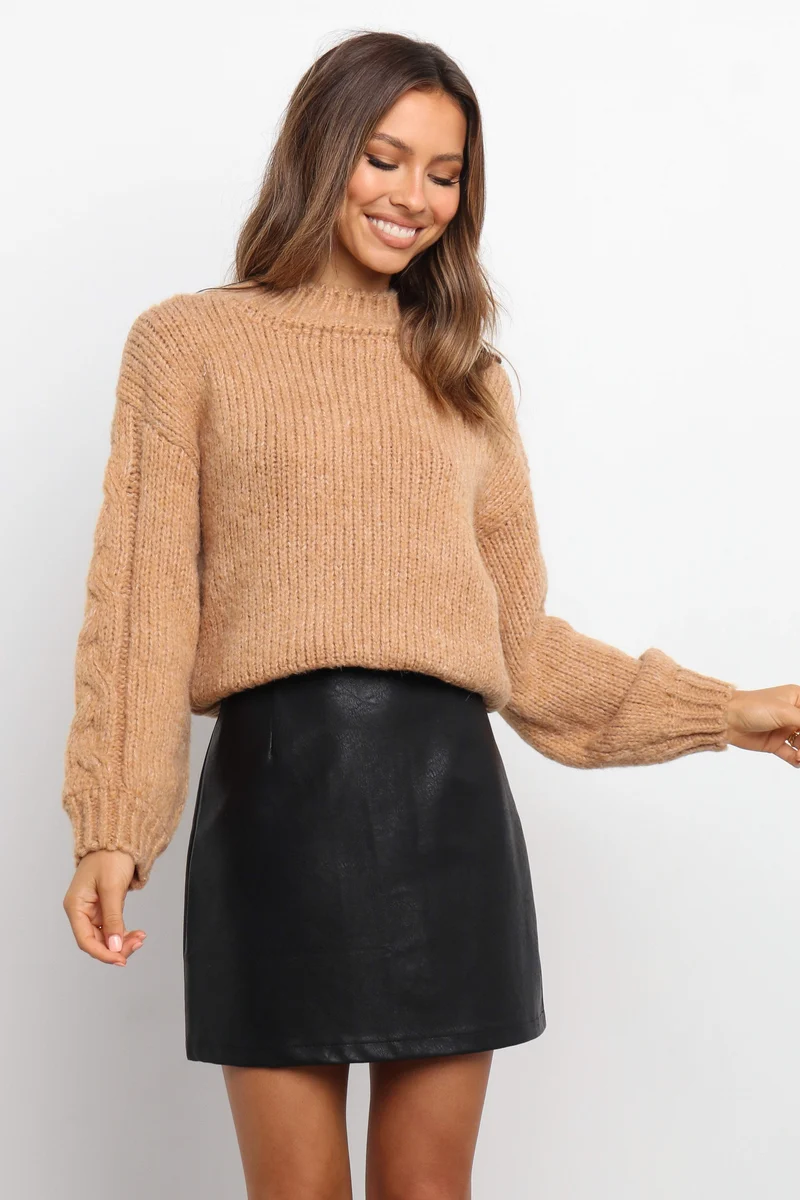 Neave Skirt - Black