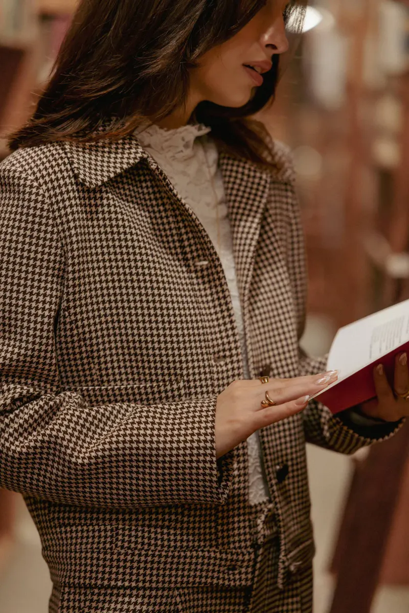 Harvie Crop Trucker Jacket - Brown Houndstooth