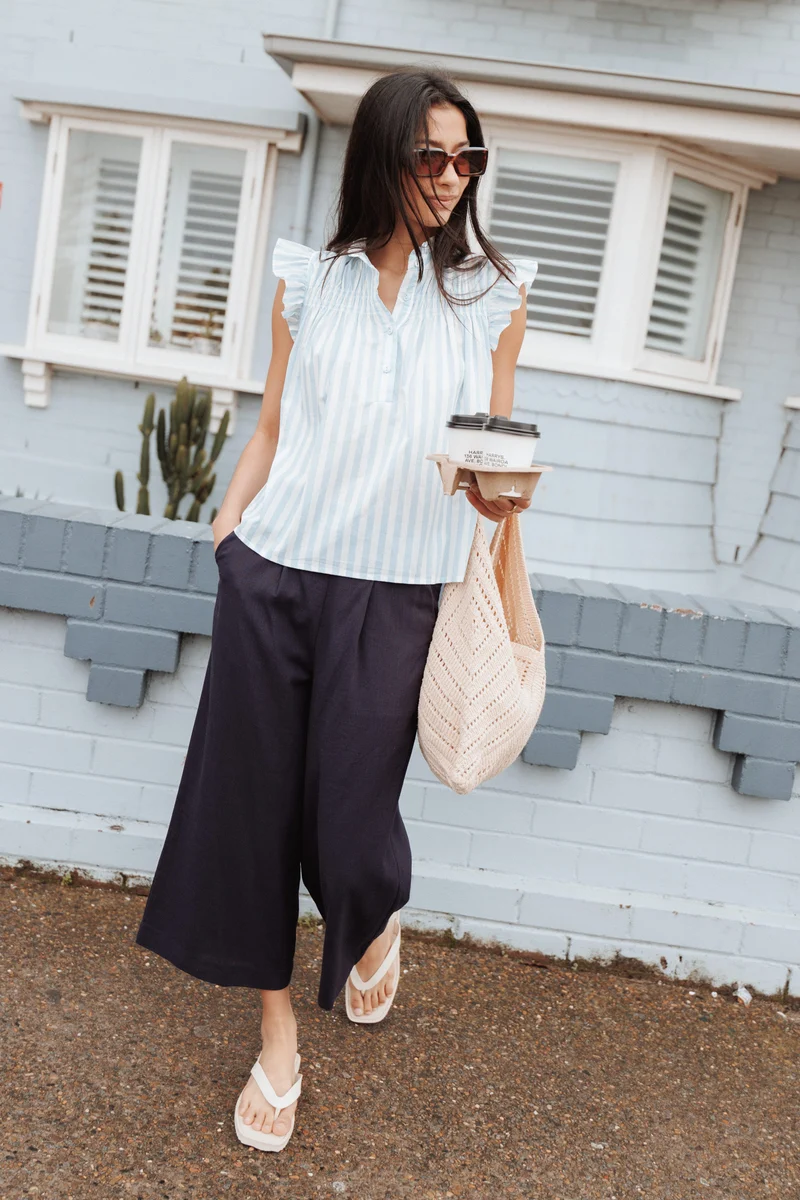 Aldena Linen Blend Culotte Pants - Navy