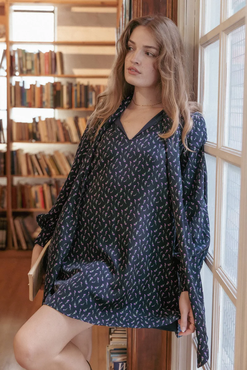 Baylie Long Sleeve Mini Dress - Navy Tulip Floral