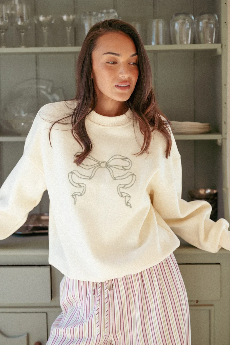 Danni Bow Embellished Sweatshirt - Cream