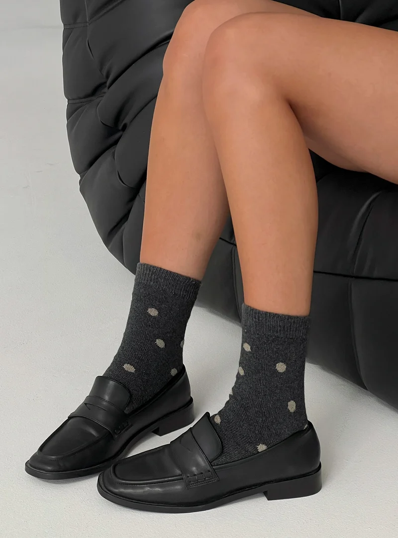 Safire Socks Grey / Beige Polka Dot