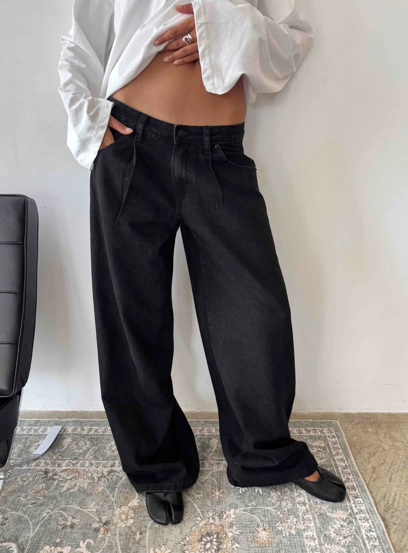 Supercut Low Rise Baggy Pleat Jeans Washed Black