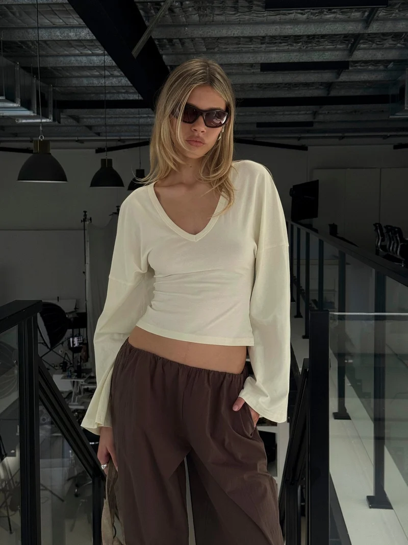 Dance With Shadows Batwing V Neck Long Sleeve Top Cream