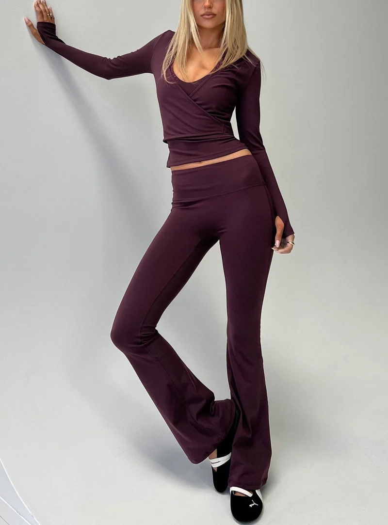 Energize Active Invisible Scrunch Flare Leggings Plum