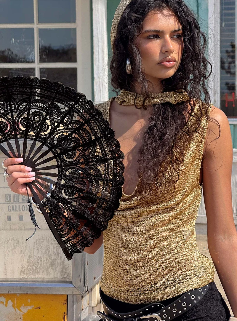 Bossa Nova Lace Fan Black