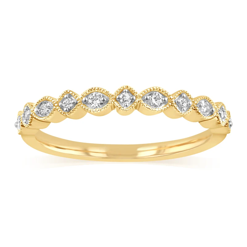11 Diamonds Ring in Gold Plated Sterling Silver