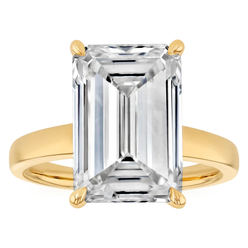 Luminesce Lab Grown 8 Carat Diamond Emerald Solitaire Ring in 9ct Yellow Gold