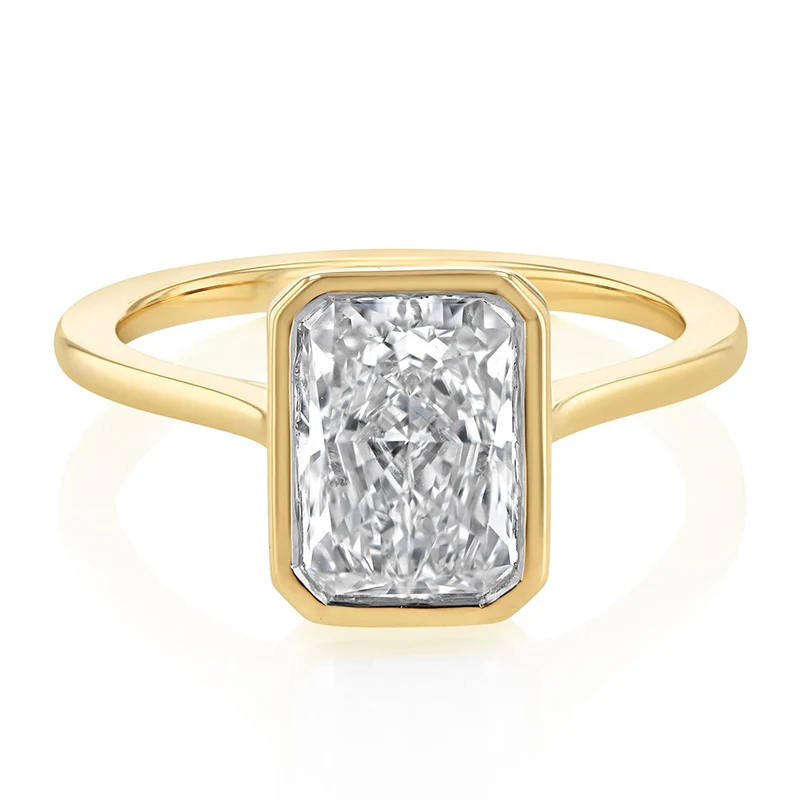 Luminesce Lab Grown 2.50 Carat Diamond Radiant Solitaire in 9ct Yellow Gold