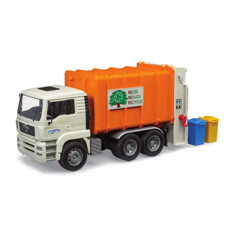 Bruder Man 1:16 Rear Loading Garbage Truck