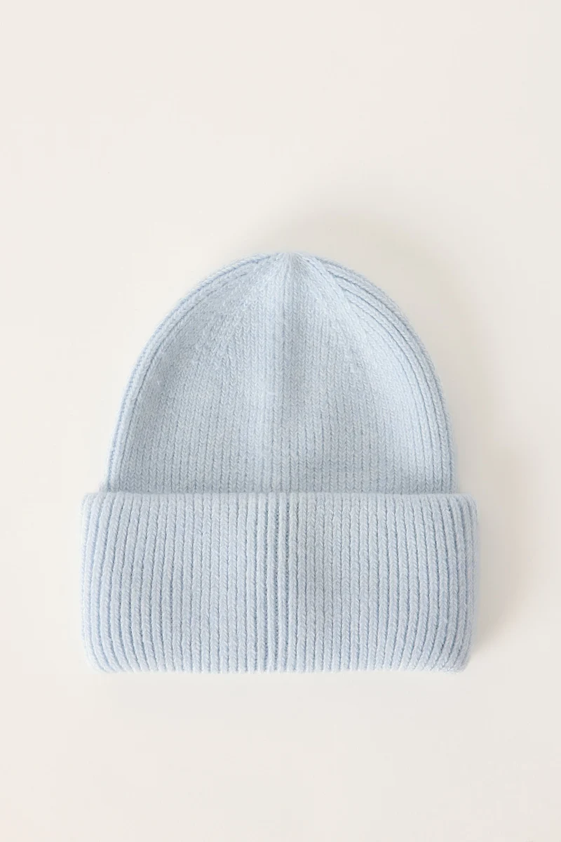 Token Apres Fluffy Knit Beanie Light Blue