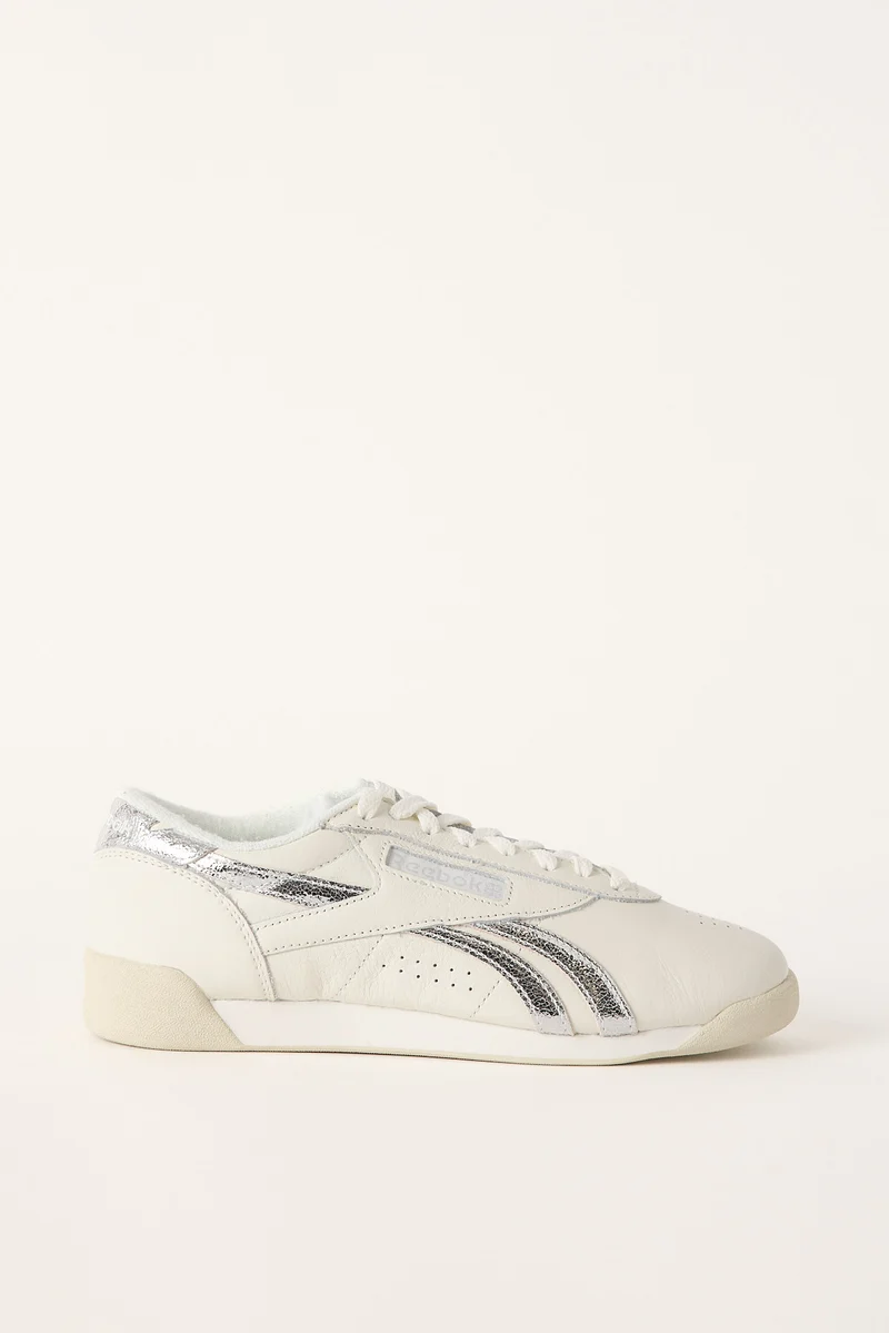 Womens Reebok Freestyle Lo Sneaker White/Silver