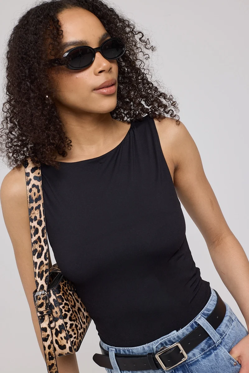 L&t Boat Neck Tank Black