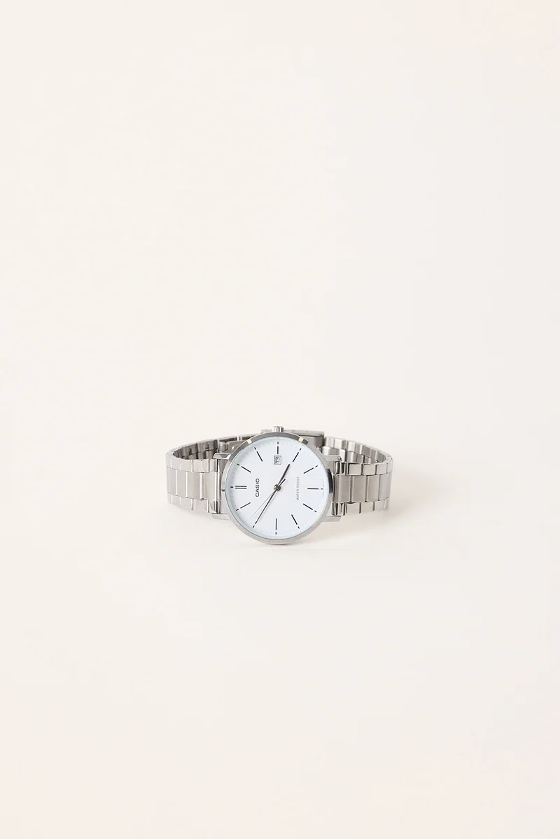 Casio MTPVT05D-7E Analogue Watch Silver