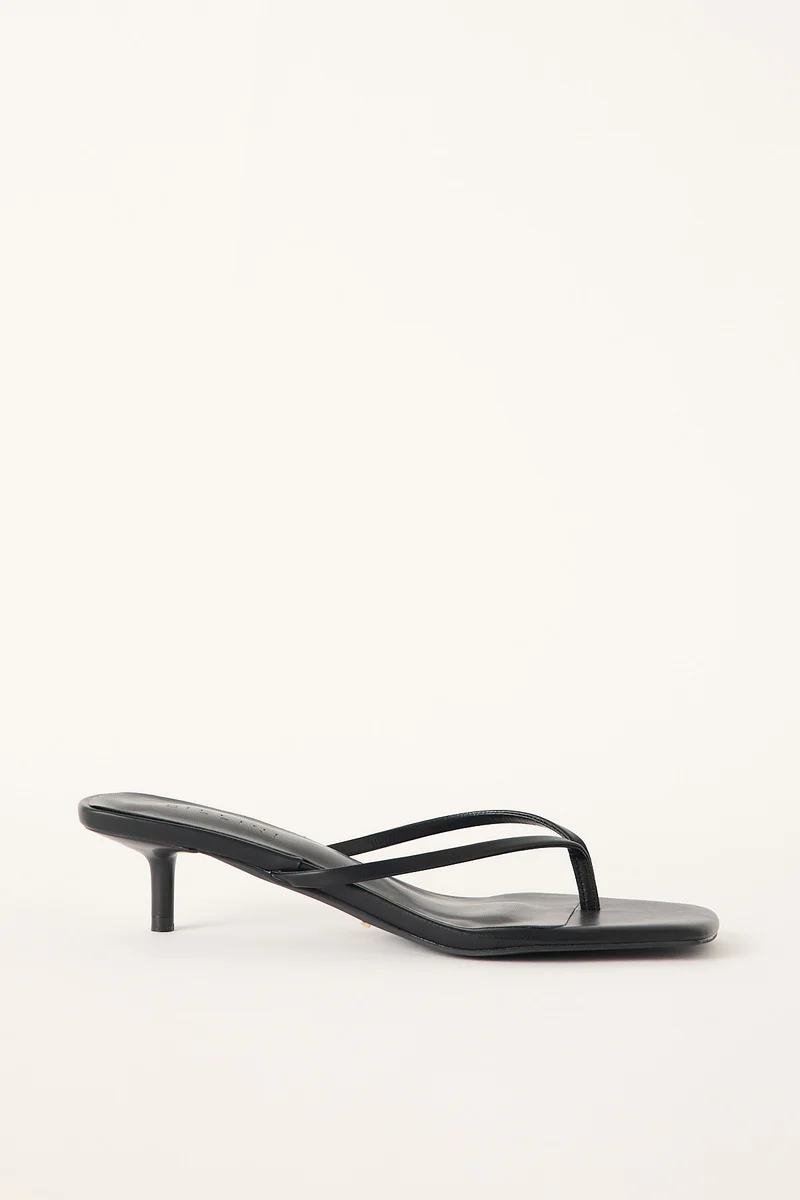 Billini Womens Bryony Thong Heel Black