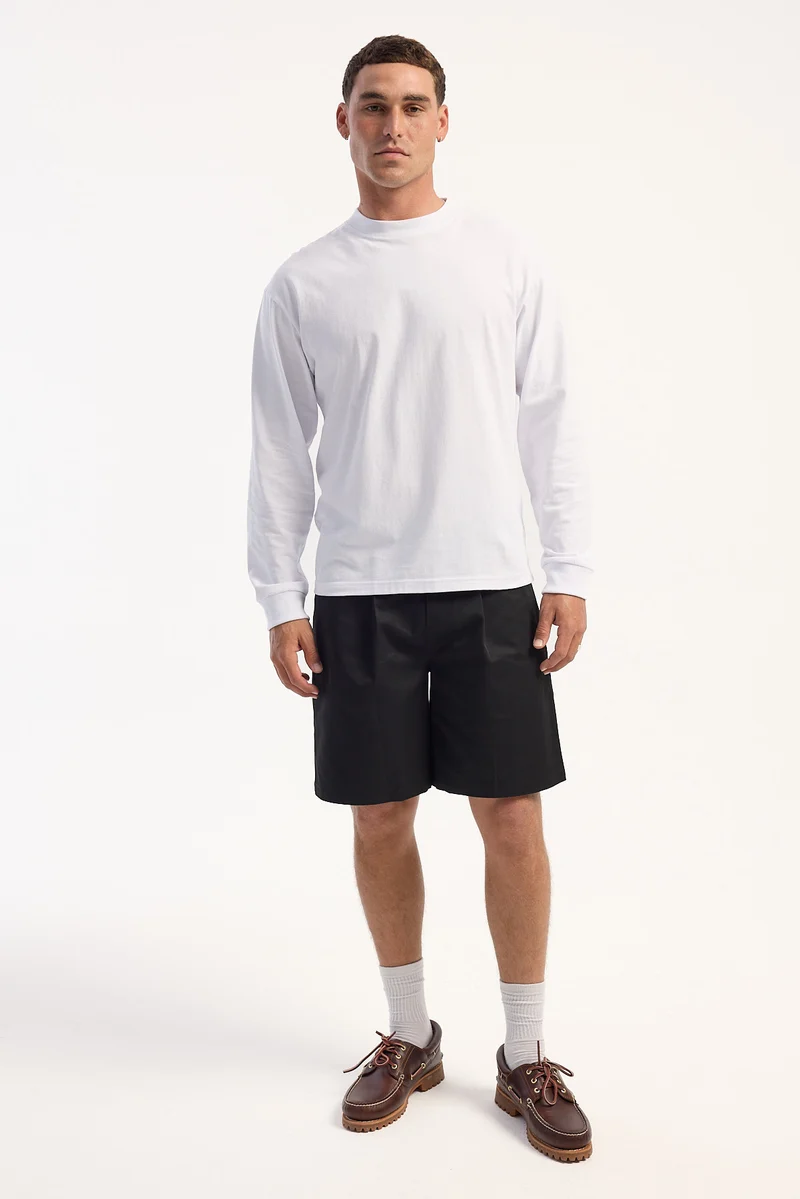 Common Need Sullivan Standard Tailored Short Black