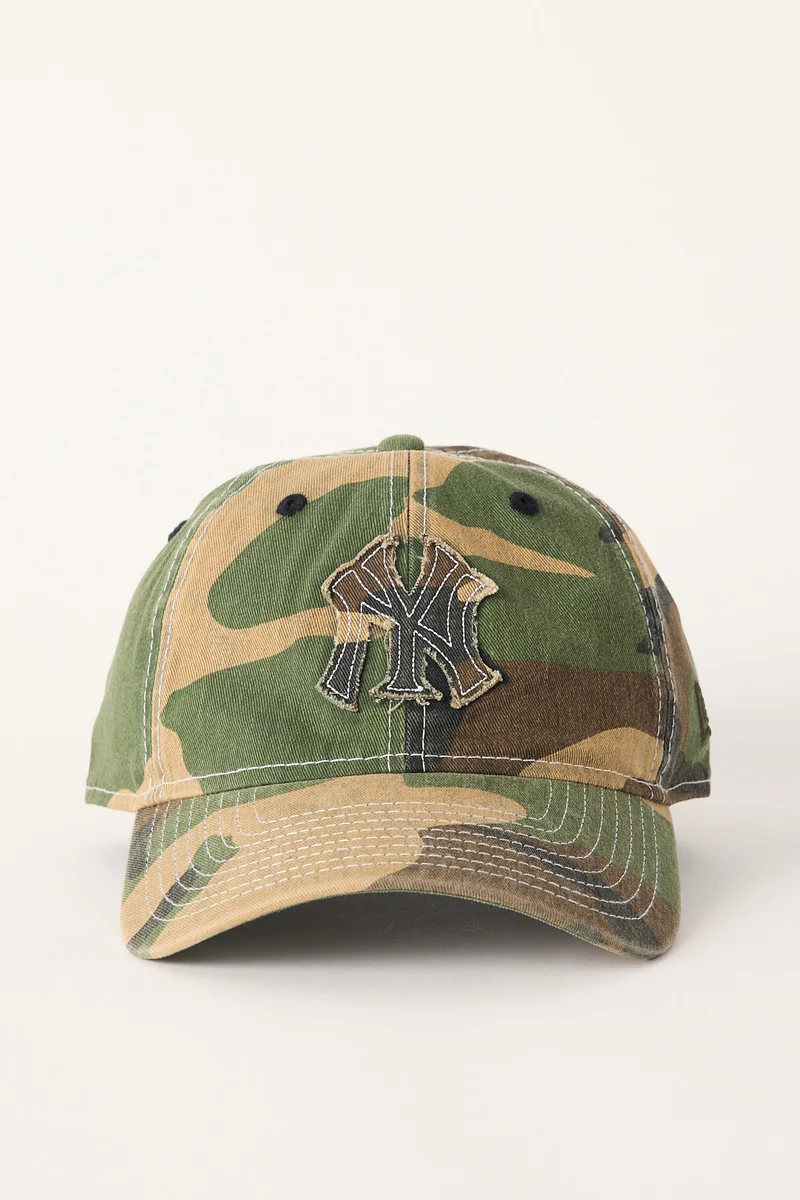 New Era 9Twenty New York Yankees Cap Woodland Camo