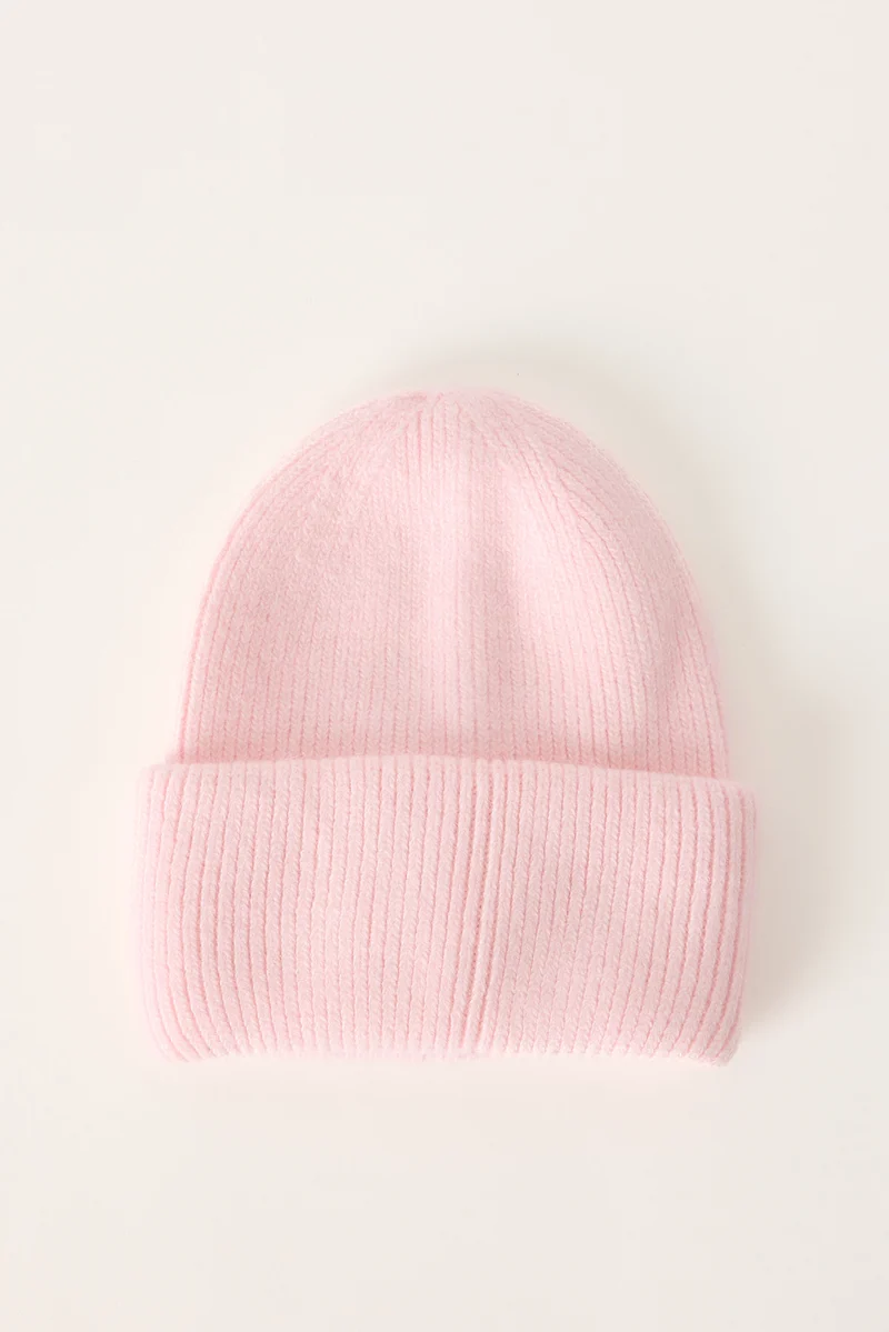 Token Apres Fluffy Knit Beanie Light Pink