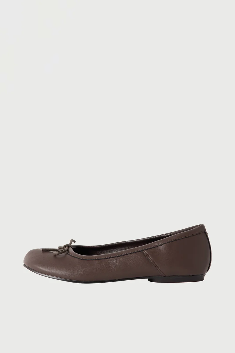 Therapy Womens HOSHI TABI CHOCOLATE SMOOTH PU
