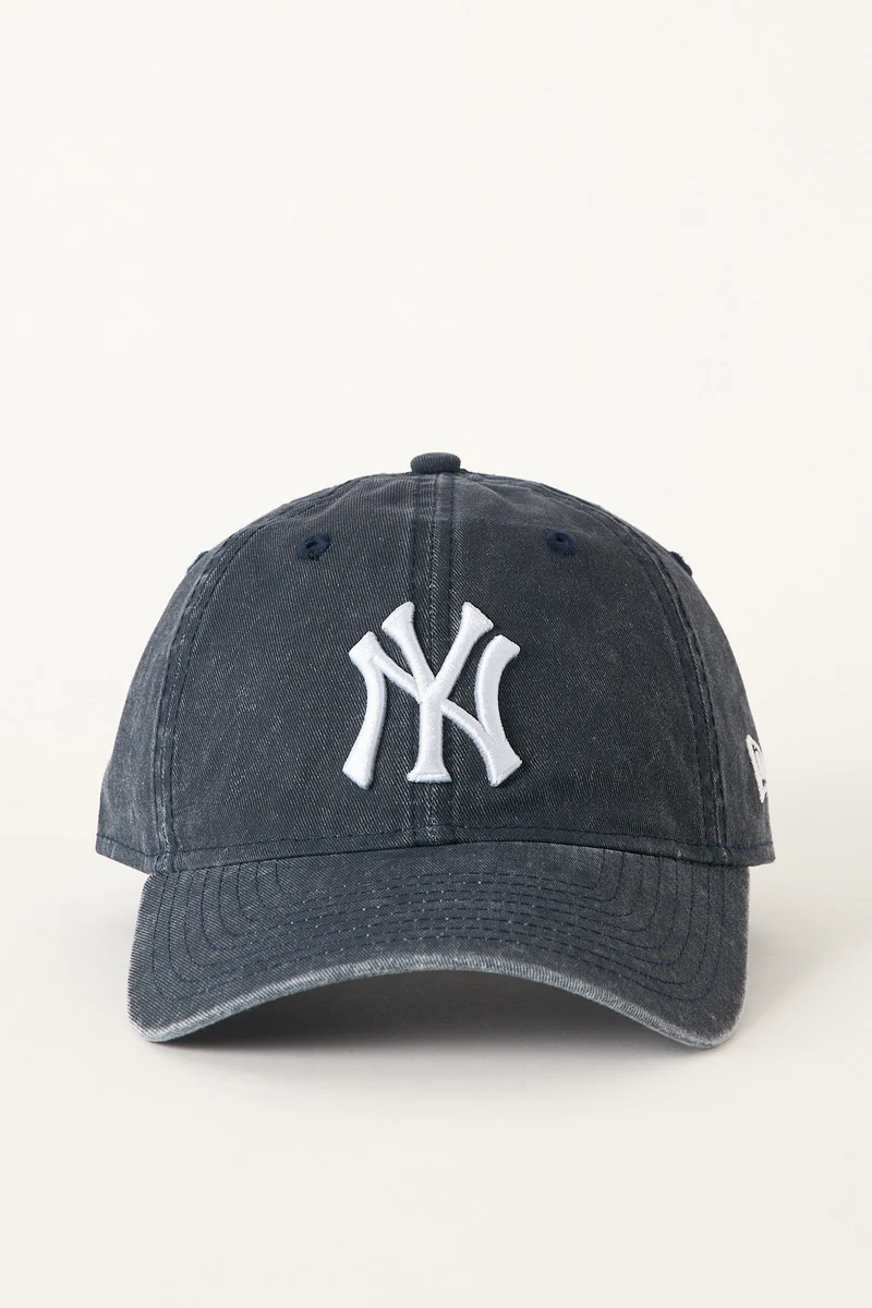 New Era 9Twenty New York Yankees Cap Washed Oceanside Blue