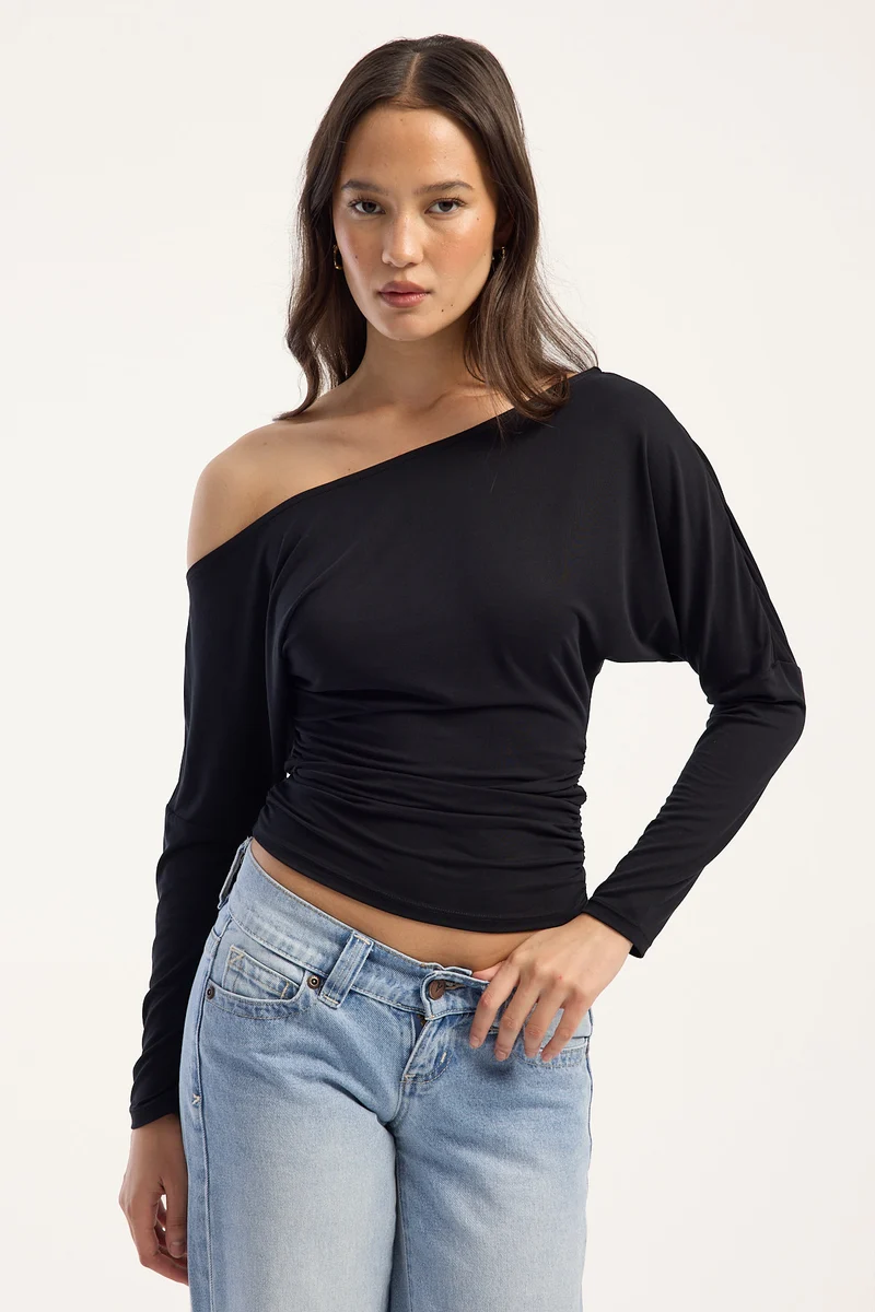Luck & Trouble Leni Off Shoulder Long Sleeve T-shirt Black