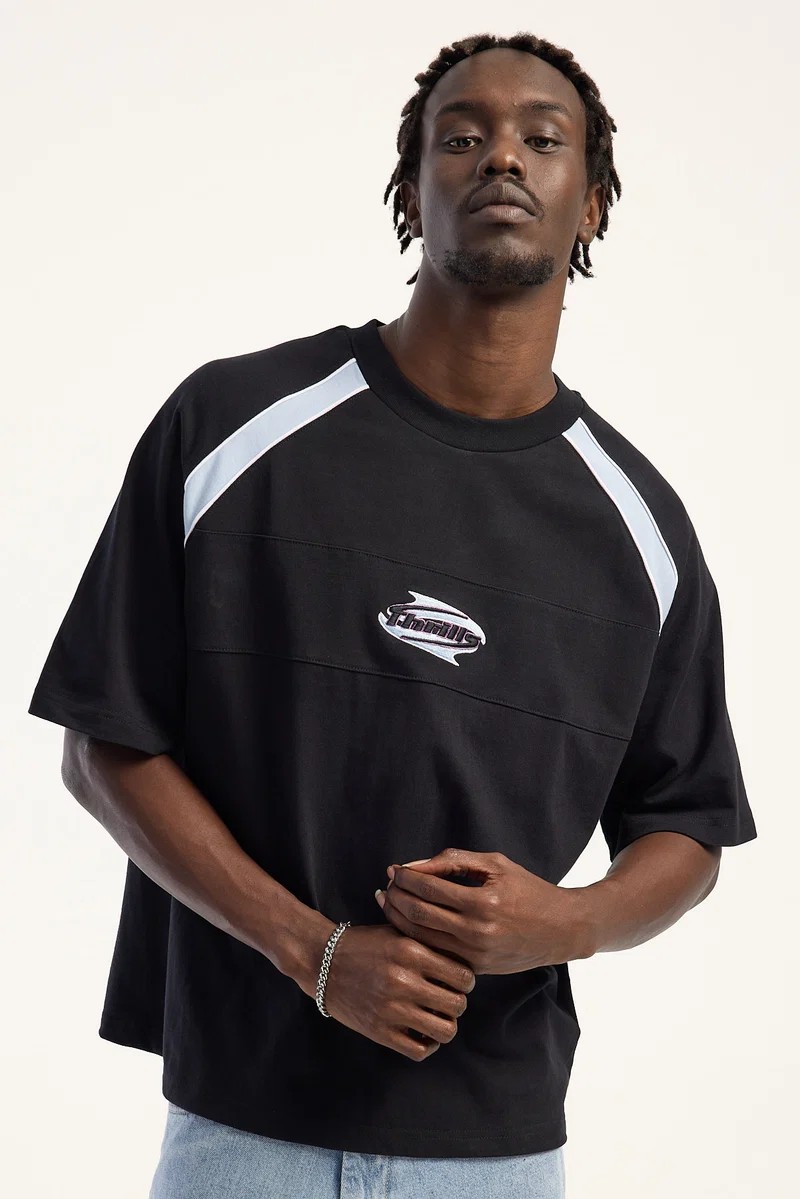 Thrills Split Decisions Oversize Box Crop Panel Tee Black