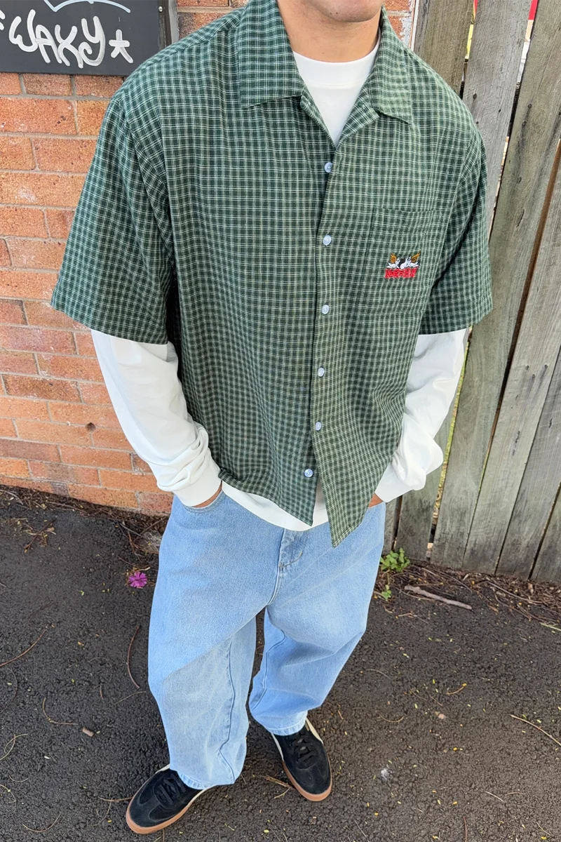 Worship Team Effort Crop Box Shirt Hedge Green