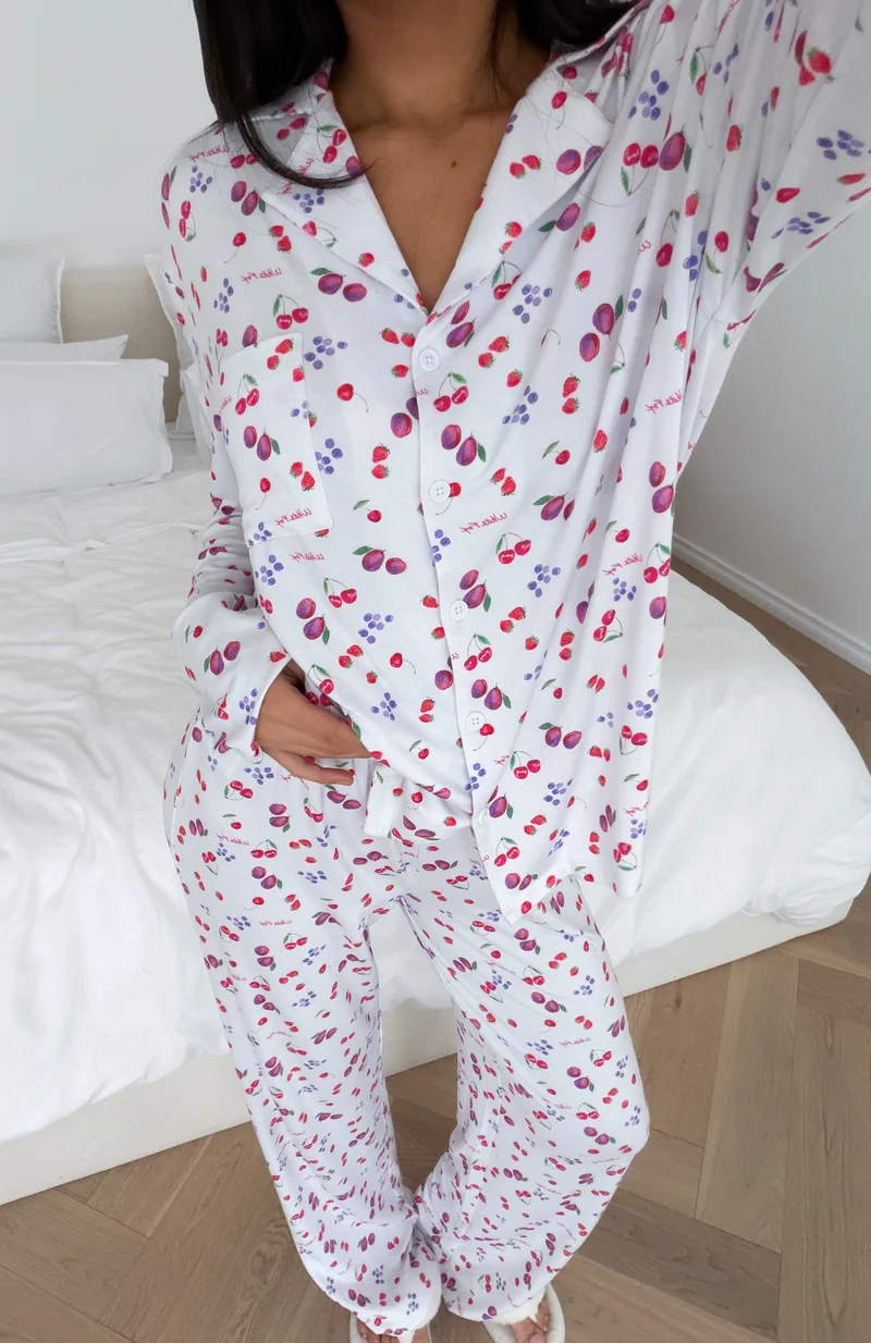 Pillow Talk Printed Long Sleeve Pyjama Set White Berries